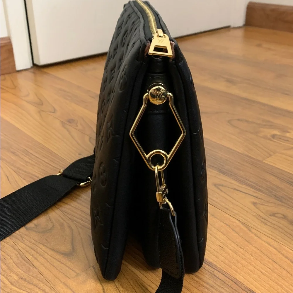 ✨Designer Fashion High Quality Dupe “Coussin” Embossed Crossbody Bag • NWOT - Picture 2 of 7